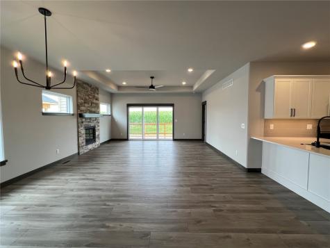 1296 Berkshire Lane North Liberty IA 52317