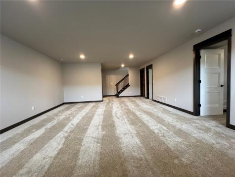 1296 Berkshire Lane North Liberty IA 52317