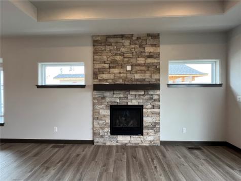 1296 Berkshire Lane North Liberty IA 52317