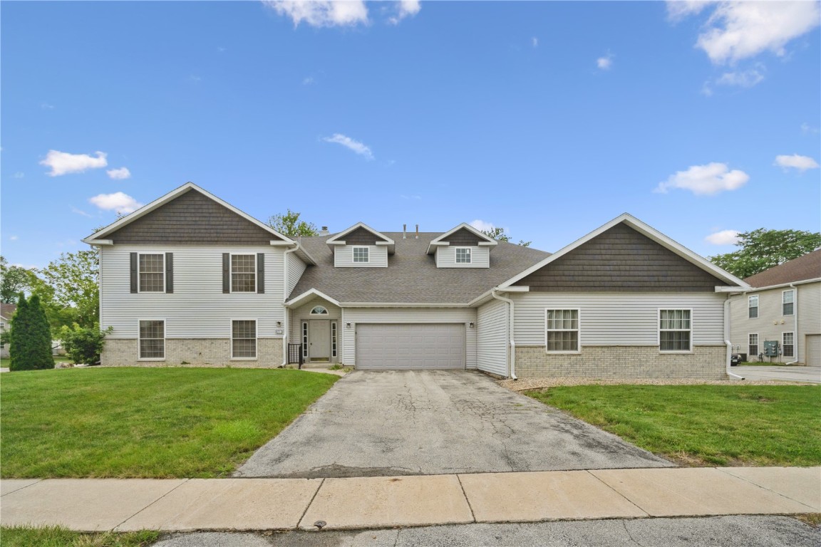 4555 Westchester Drive NE Cedar Rapids IA 52402
