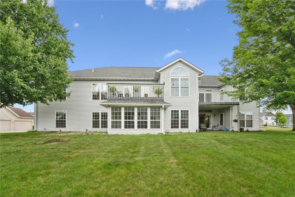 4555 Westchester Drive NE Cedar Rapids IA 52402