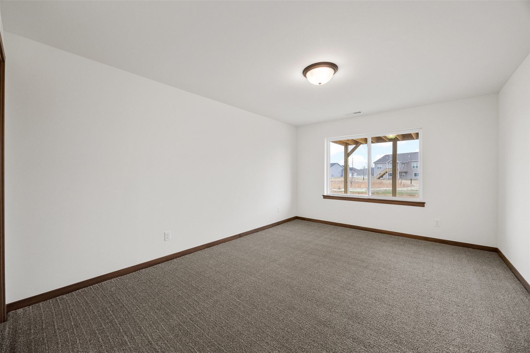 5658 Meadow Grass Circle SE Cedar Rapids IA 52403