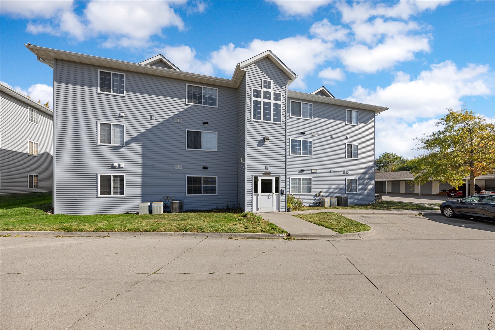 930B Boston Way Coralville IA 52241
