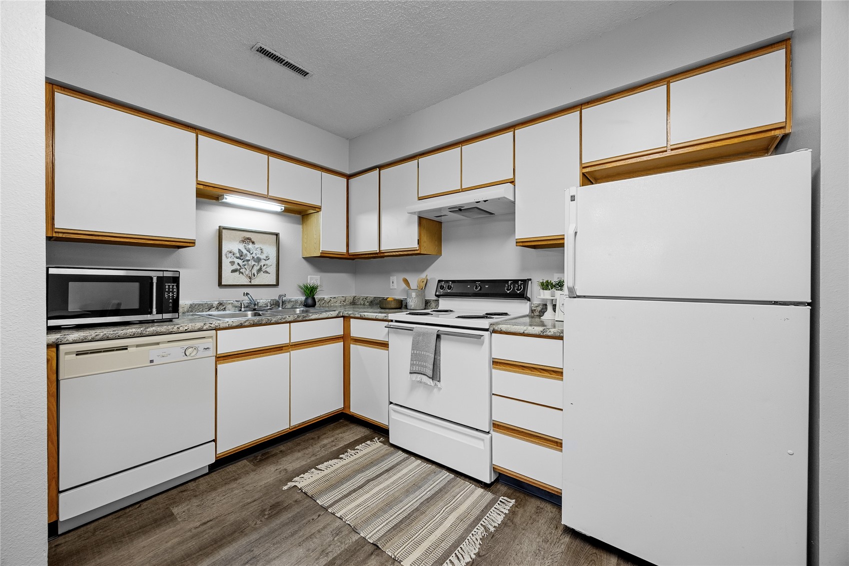 930B Boston Way Coralville IA 52241