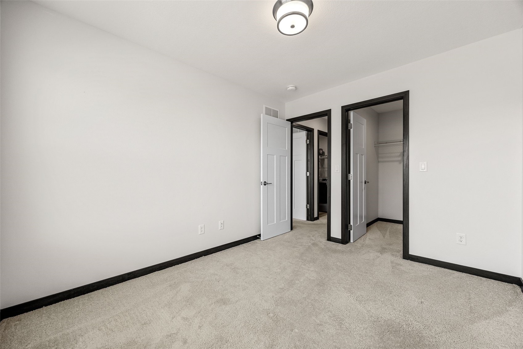 2494 Roycroft Alley Marion IA 52302