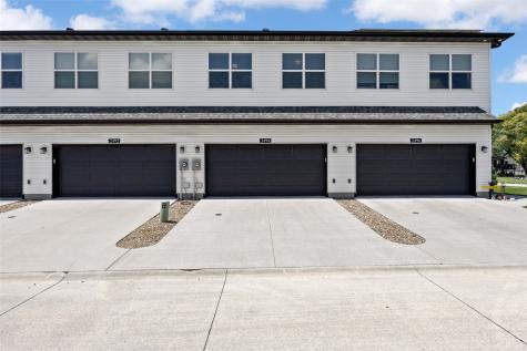 2494 Roycroft Drive Marion IA 52302