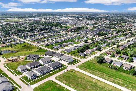2494 Roycroft Drive Marion IA 52302