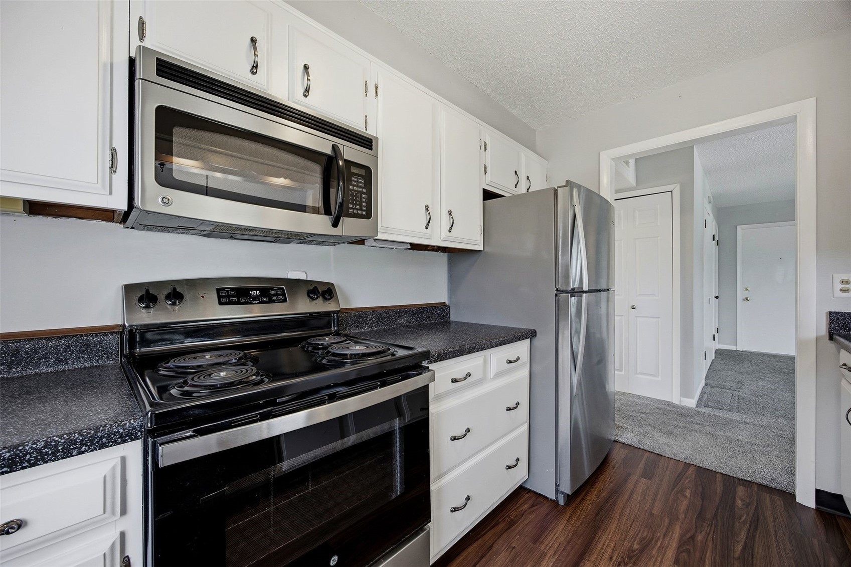 1726 Applewood Place NE Cedar Rapids IA 52402