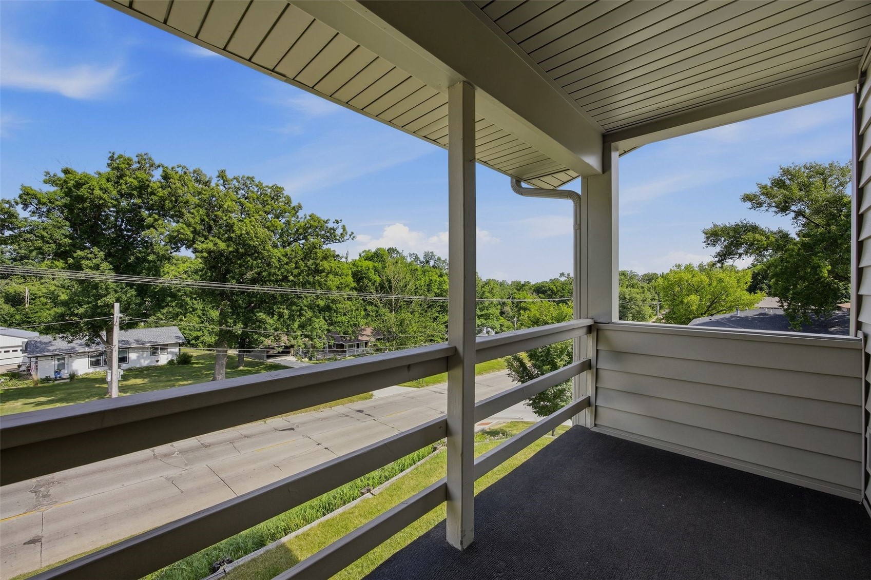 1726 Applewood Place NE Cedar Rapids IA 52402