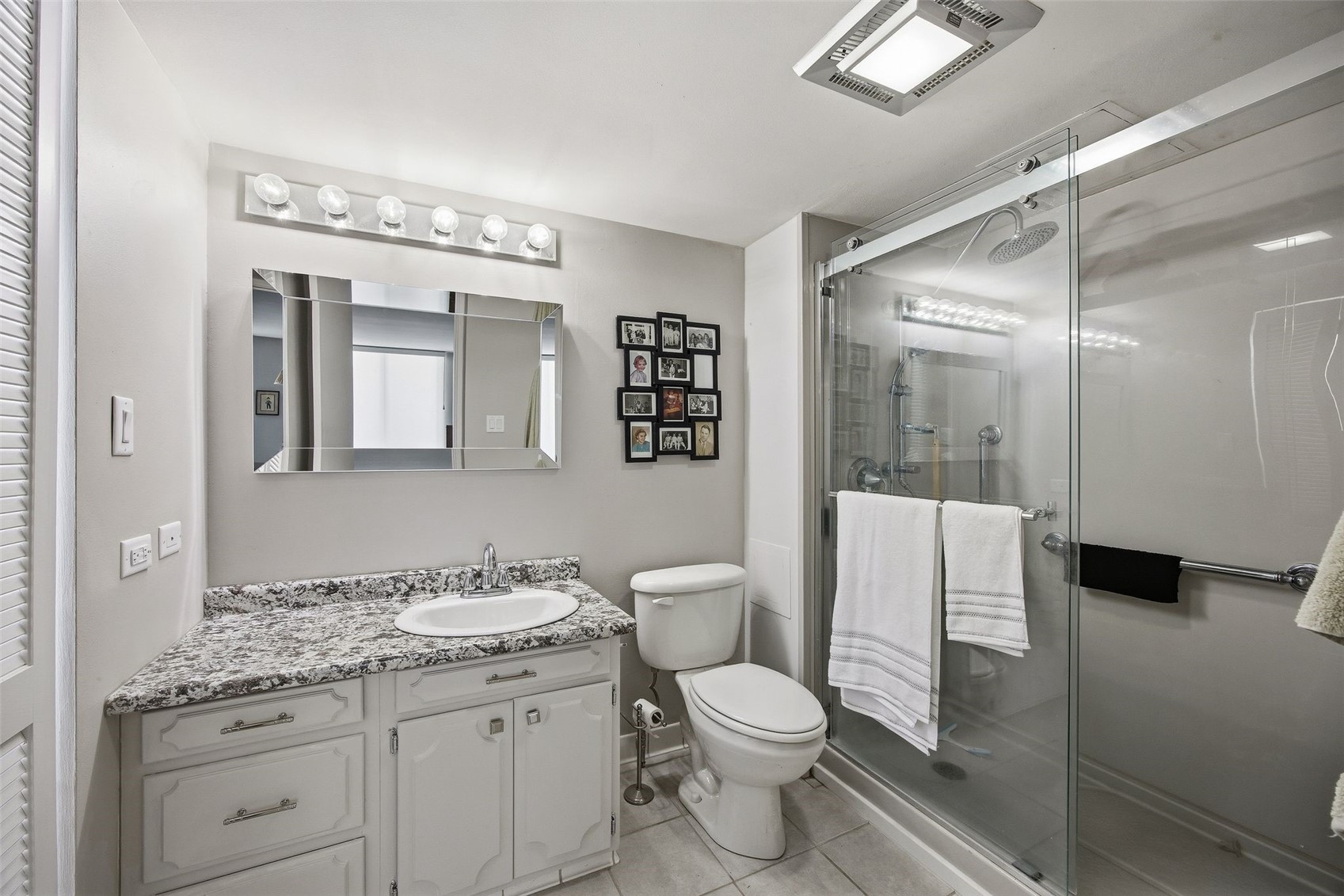 2222 1st Avenue NE Cedar Rapids IA 52402