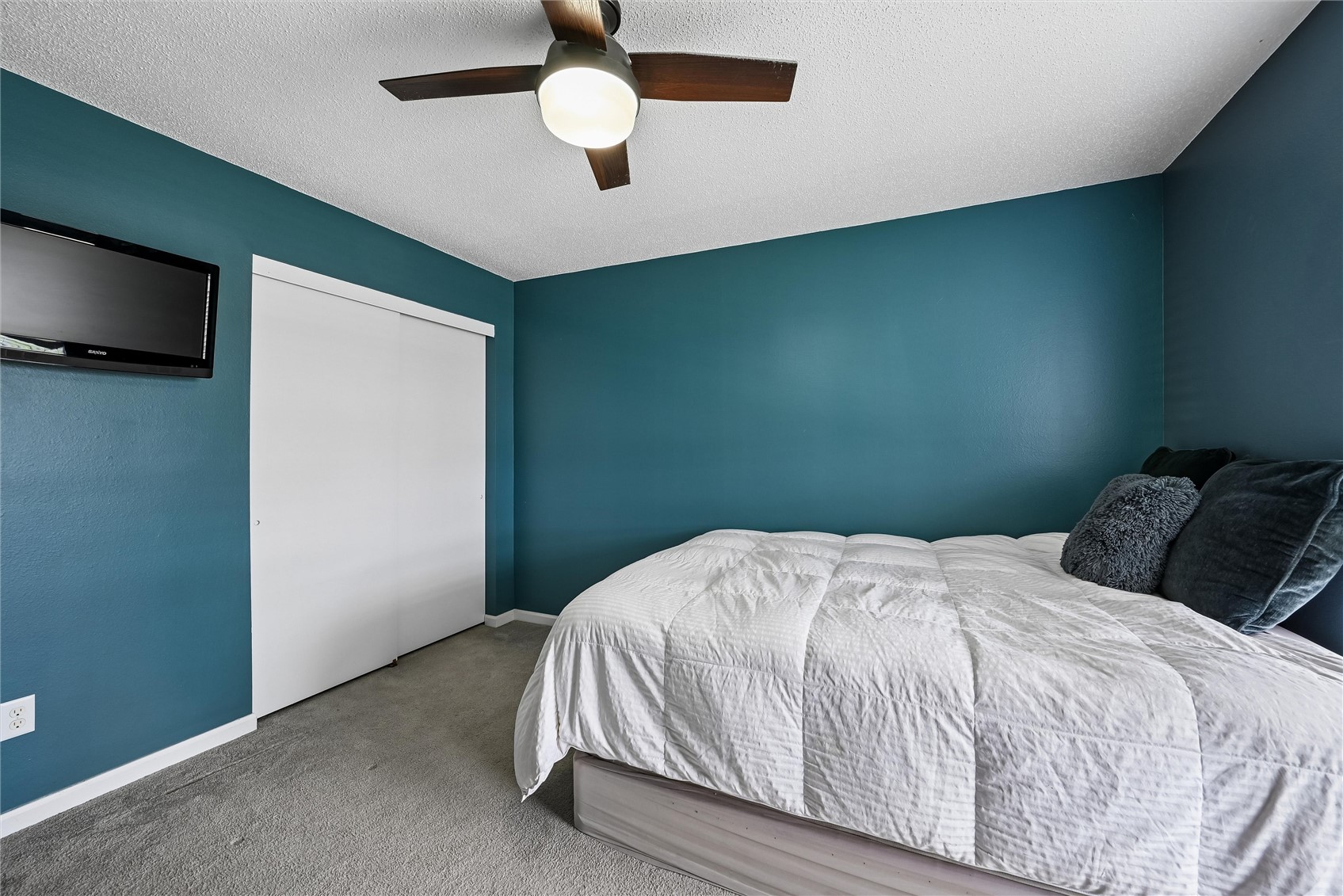 3225 Willowridge Road Marion IA 52302