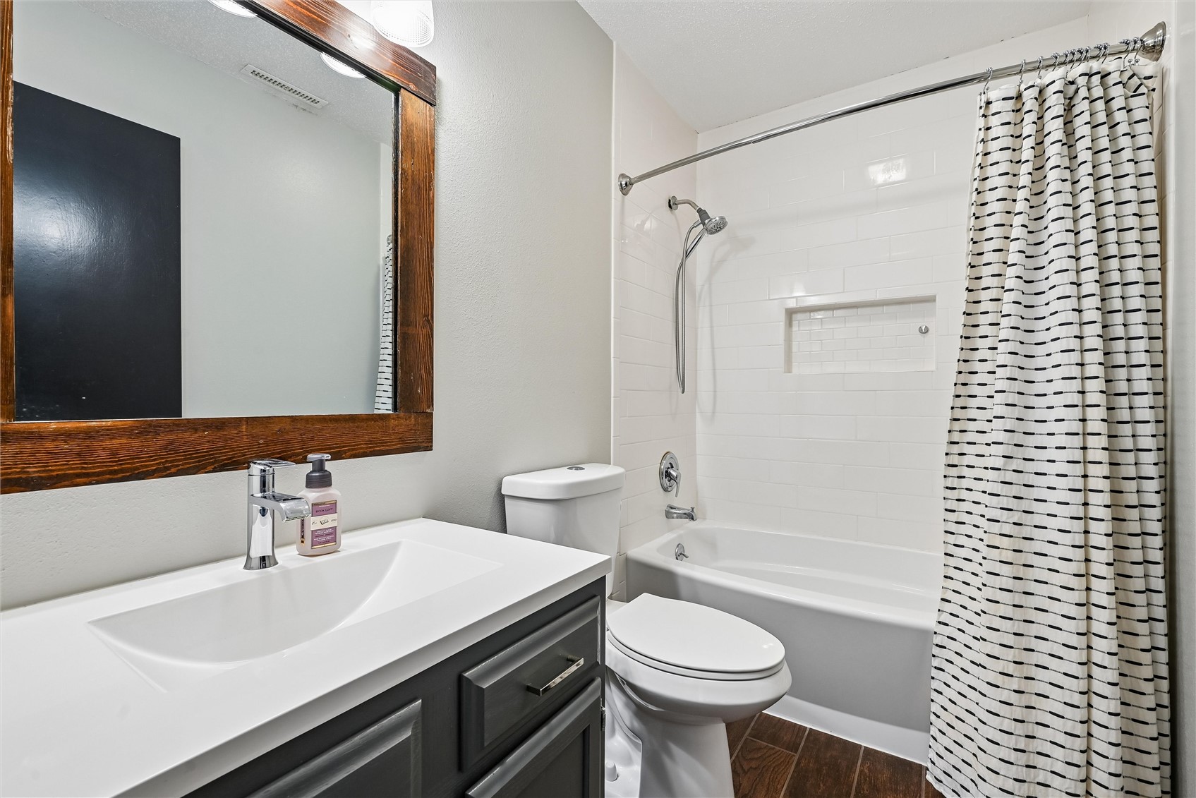 3225 Willowridge Road Marion IA 52302