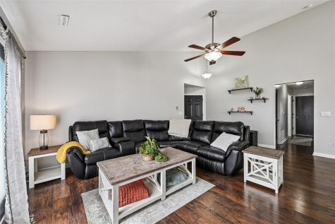 3225 Willowridge Road Marion IA 52302
