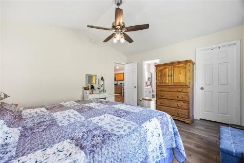 3316 Banar Drive SW Cedar Rapids IA 52404
