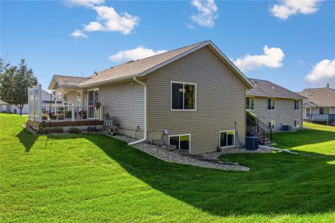 3316 Banar Drive SW Cedar Rapids IA 52404