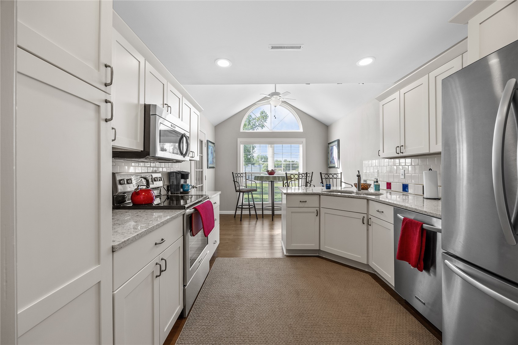 4300 Westchester Drive NE Cedar Rapids IA 52402