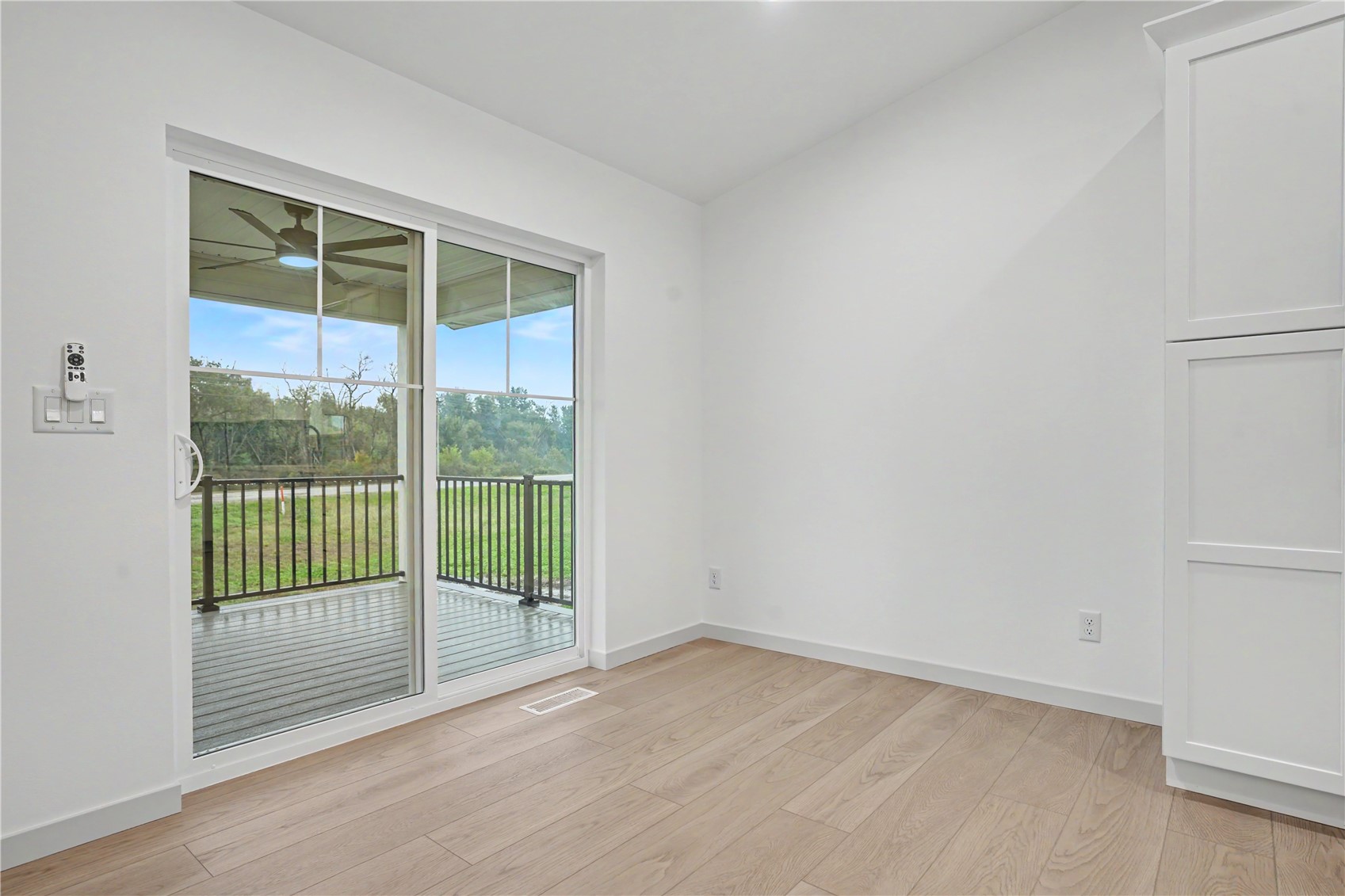 922 Oak Drive Palo IA 52324