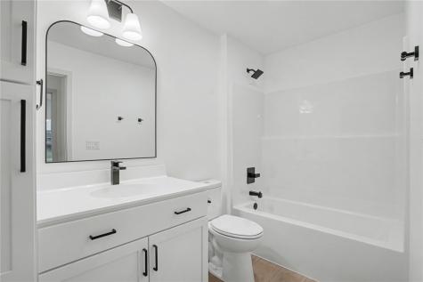 922 Oak Drive Palo IA 52324