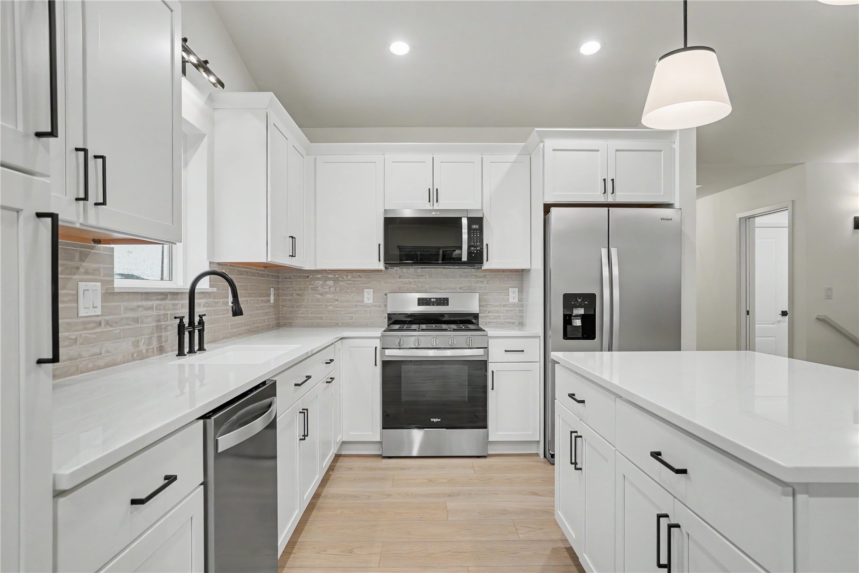 922 Oak Drive Palo IA 52324