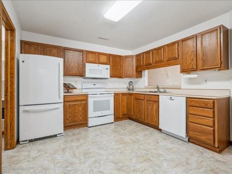 1365 Daleview Drive Marion IA 52302