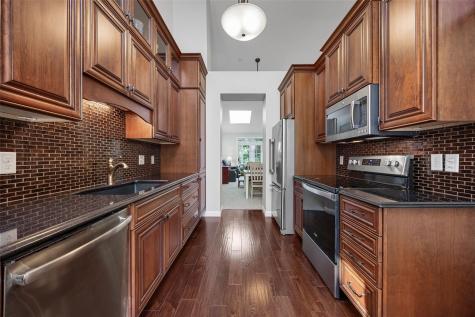 529 East Post Road SE Cedar Rapids IA 52403