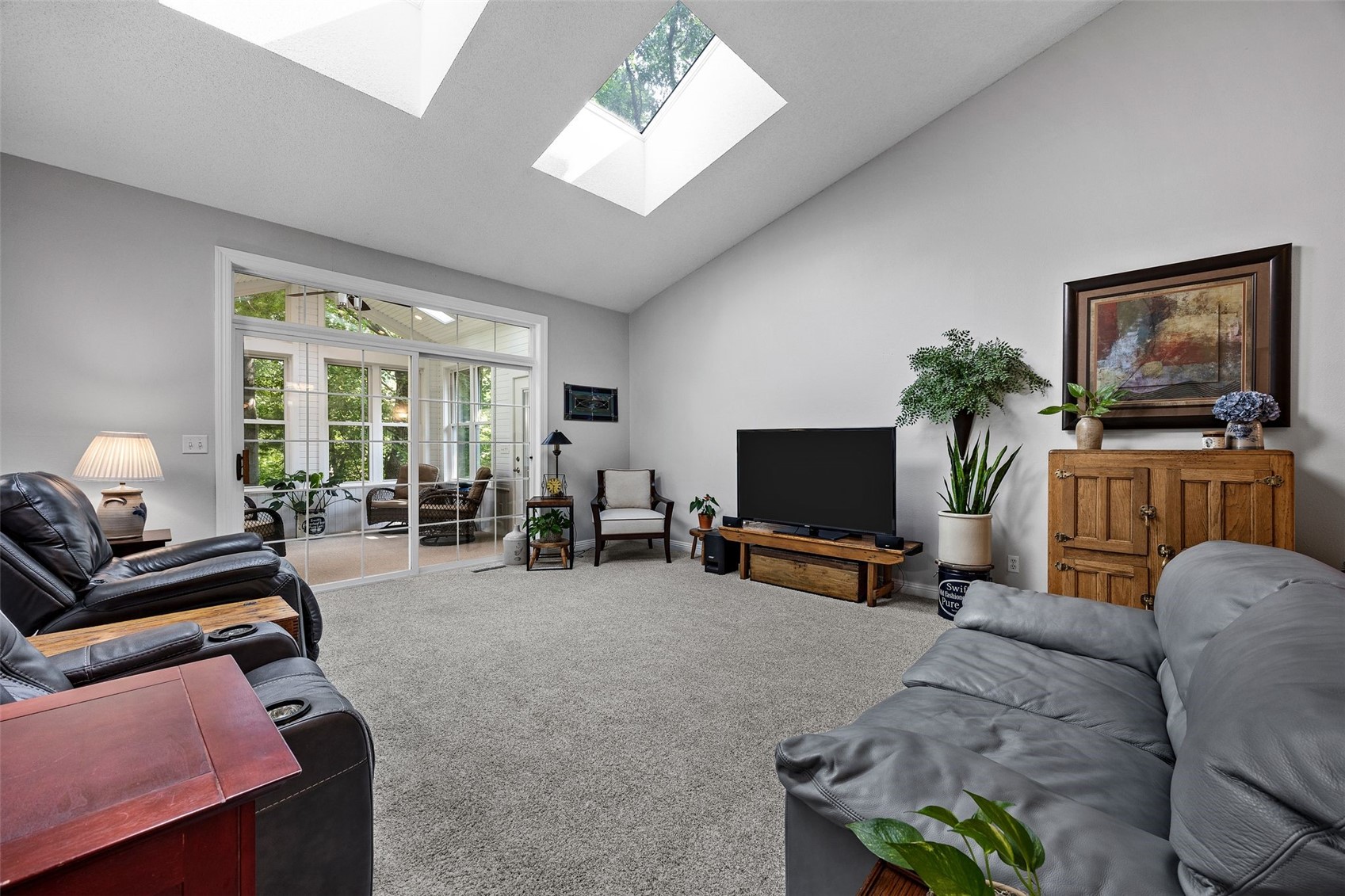 529 East Post Road SE Cedar Rapids IA 52403