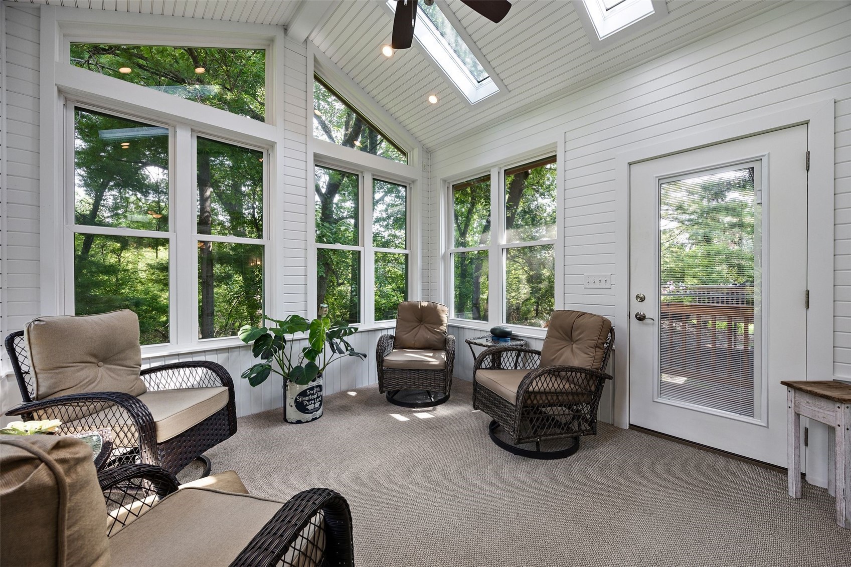529 East Post Road SE Cedar Rapids IA 52403