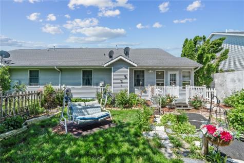 822 10th Avenue SW Mt Vernon IA 52314