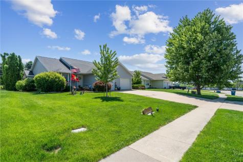 822 10th Avenue SW Mt Vernon IA 52314