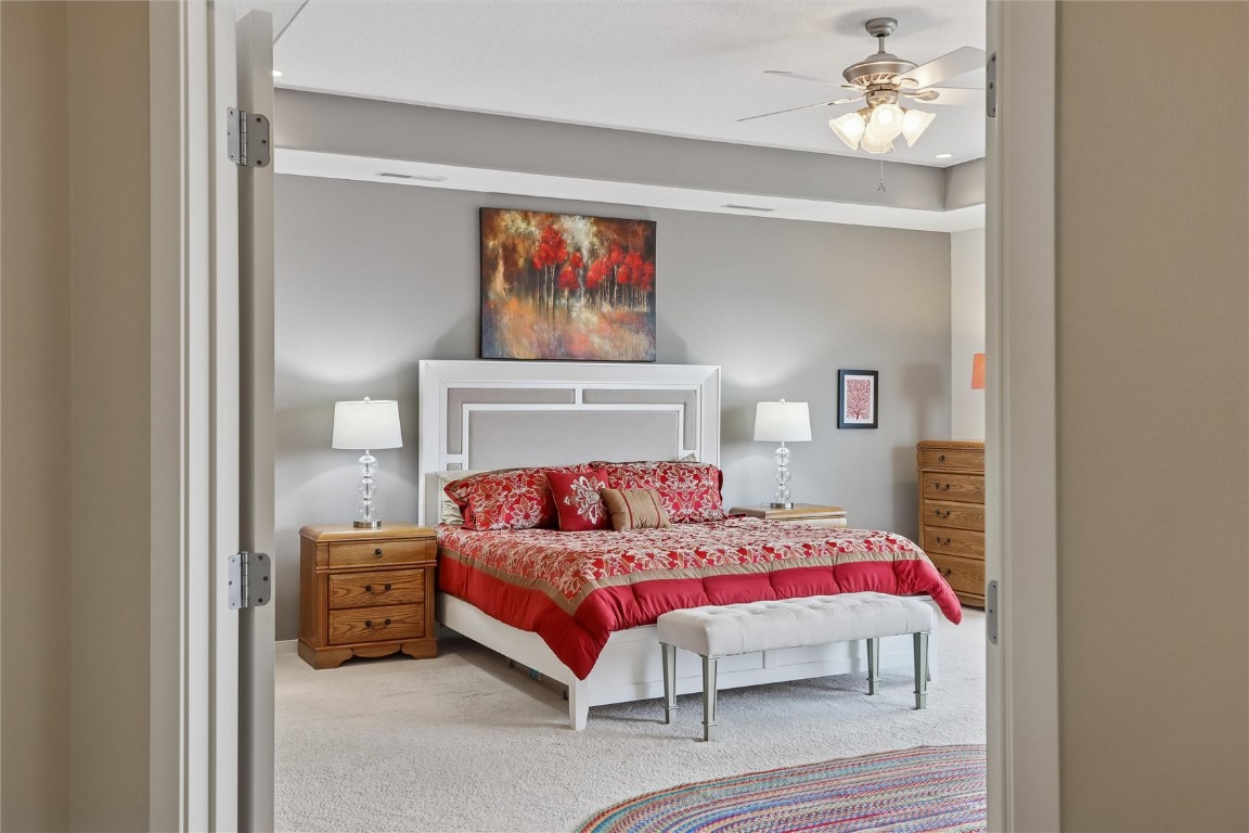 245 Holiday Road Coralville IA 52241