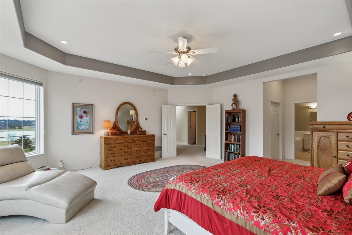 245 Holiday Road Coralville IA 52241