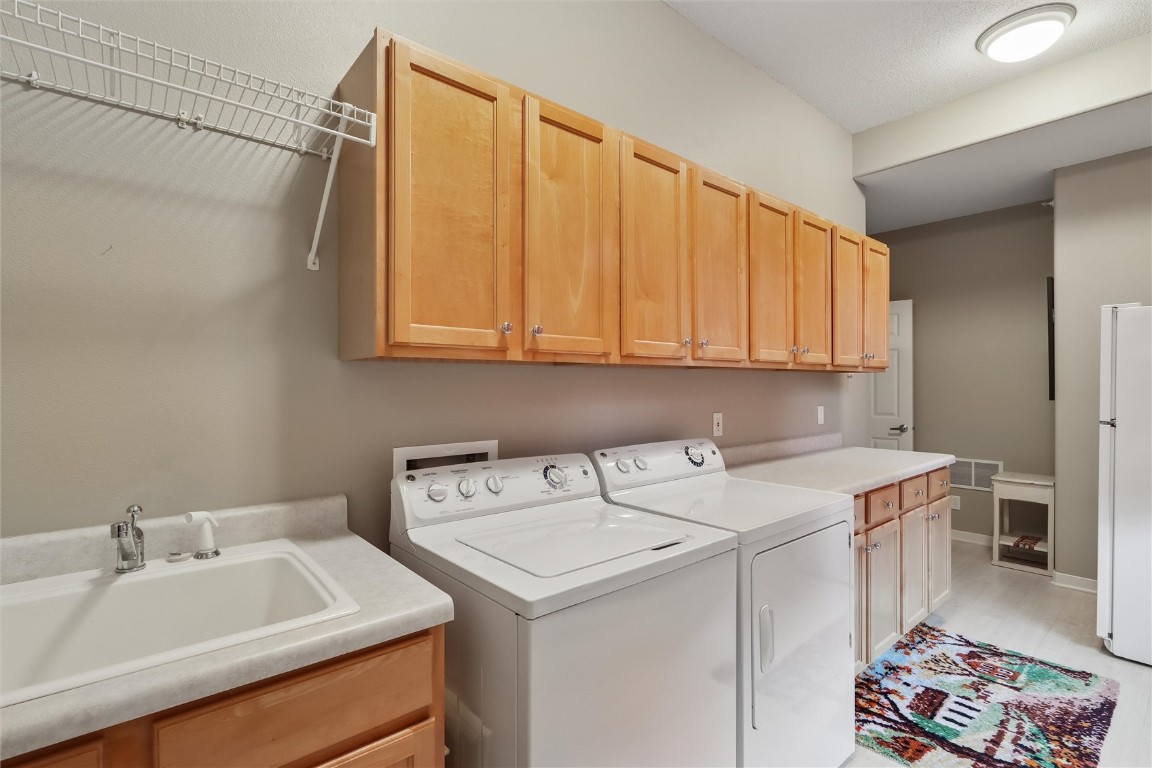 245 Holiday Road Coralville IA 52241