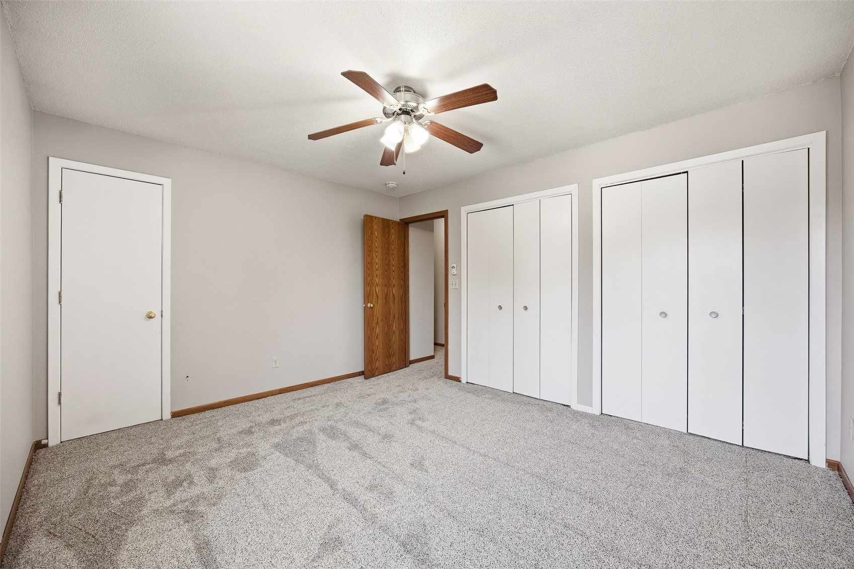 924 Westside Drive Iowa City IA 52246