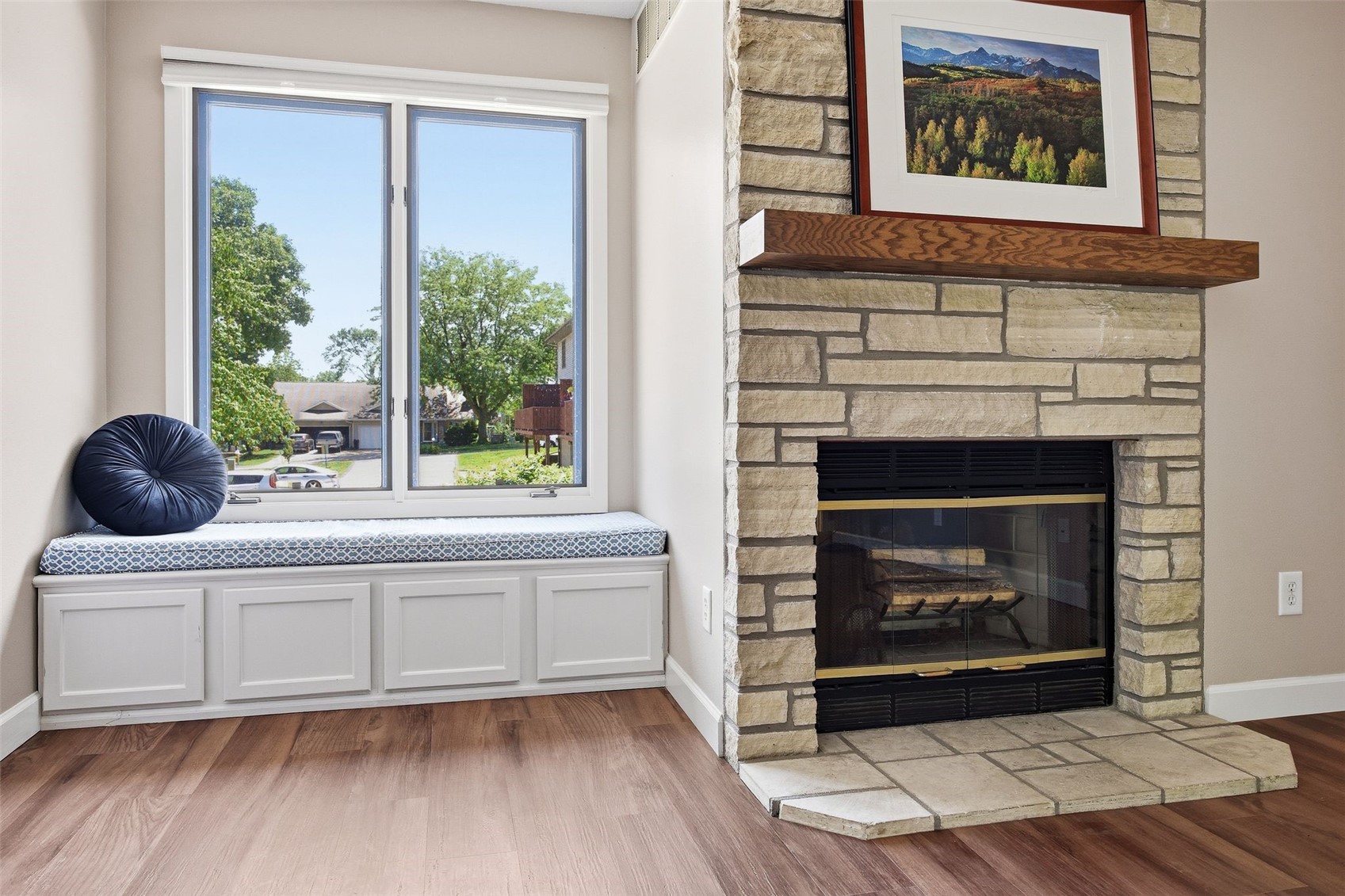 924 Westside Drive Iowa City IA 52246