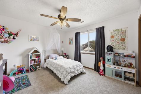 140 Shannon Drive North Liberty IA 52317