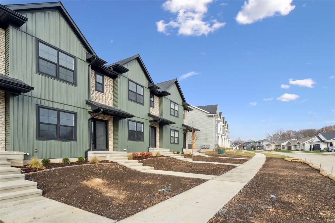 4711 Preston Lane Iowa City IA 52246