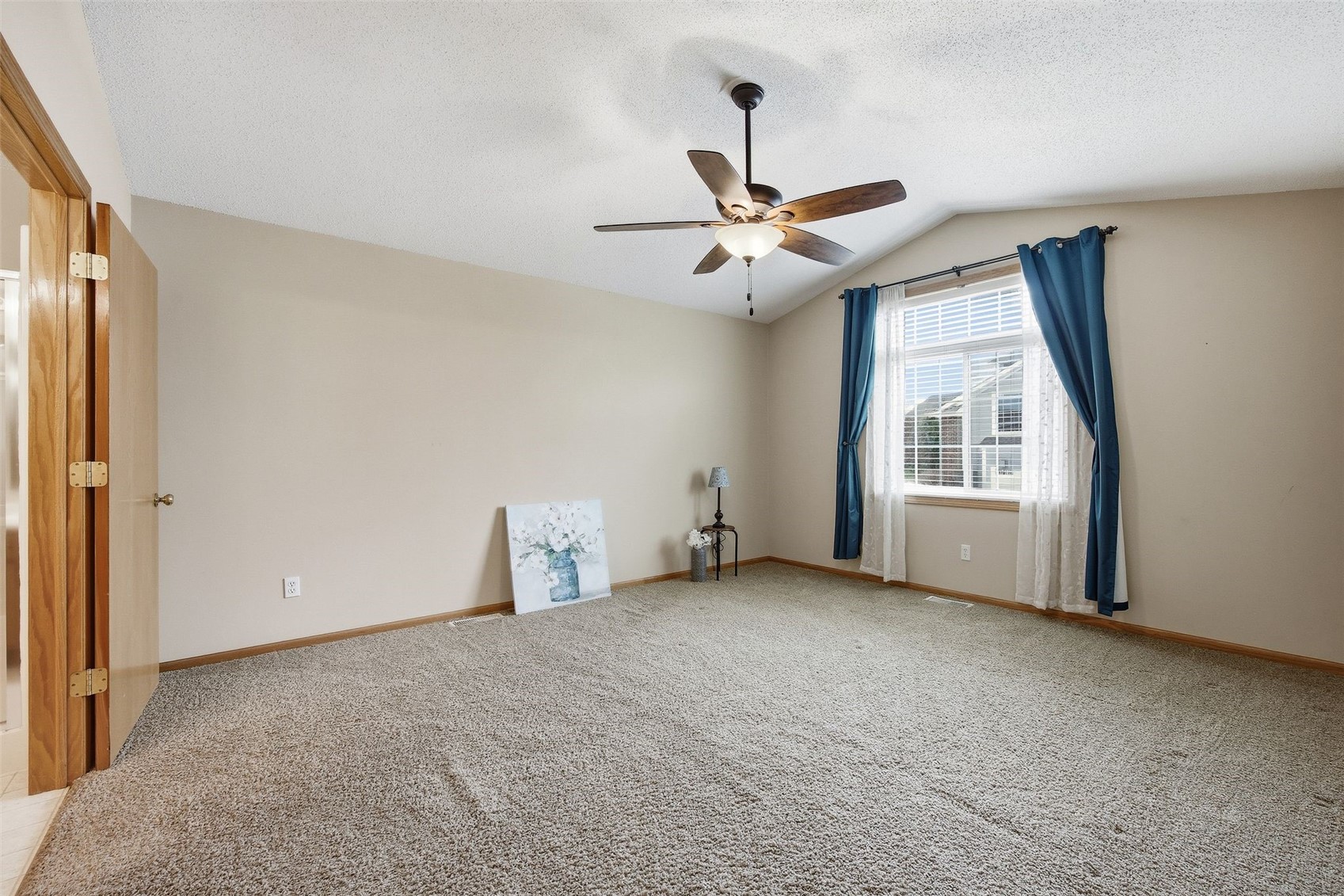 1033 74 Street NE Cedar Rapids IA 52402