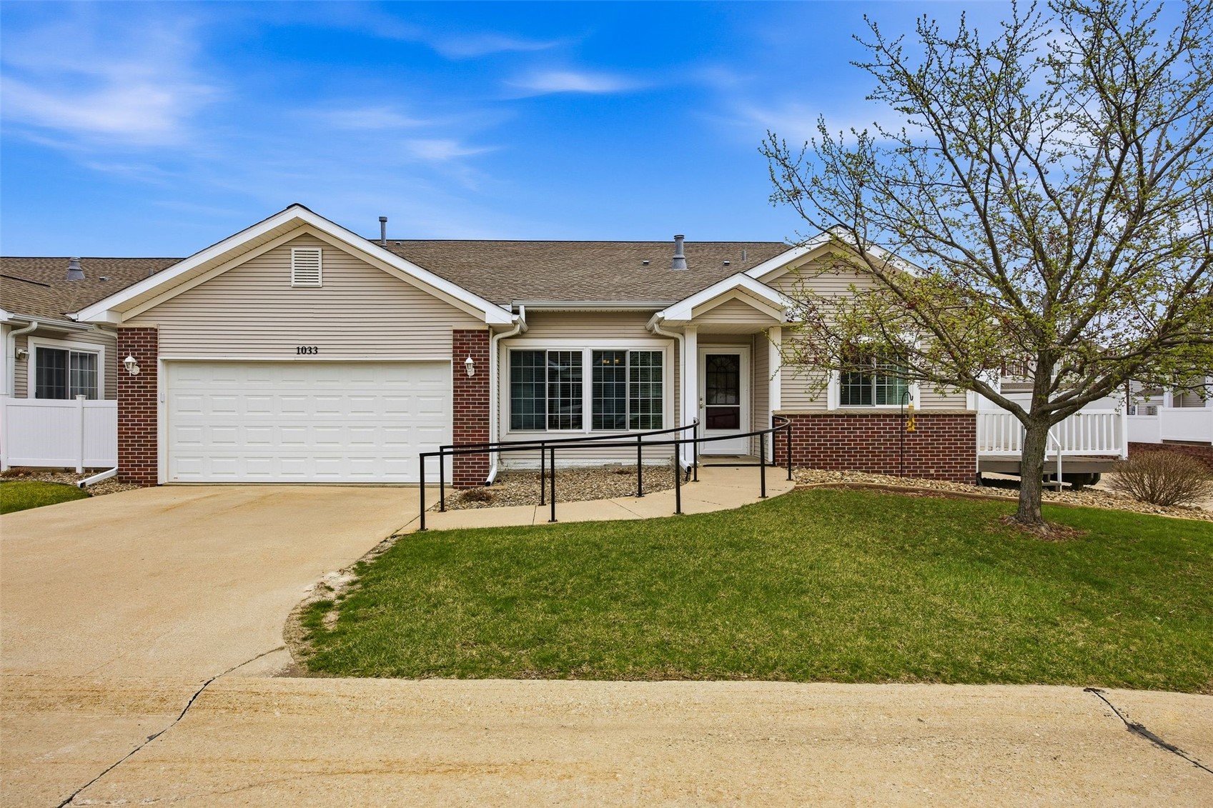 1033 74 Street NE Cedar Rapids IA 52402