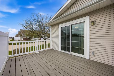 1033 74 Street NE Cedar Rapids IA 52402