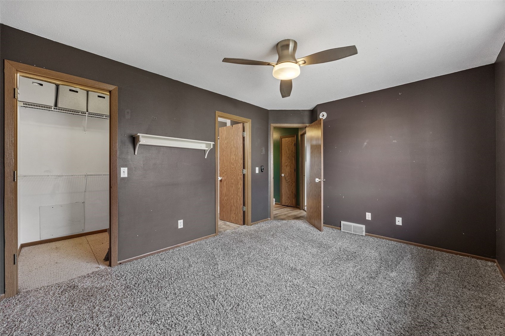 3507 E Avenue NW Cedar Rapids IA 52405