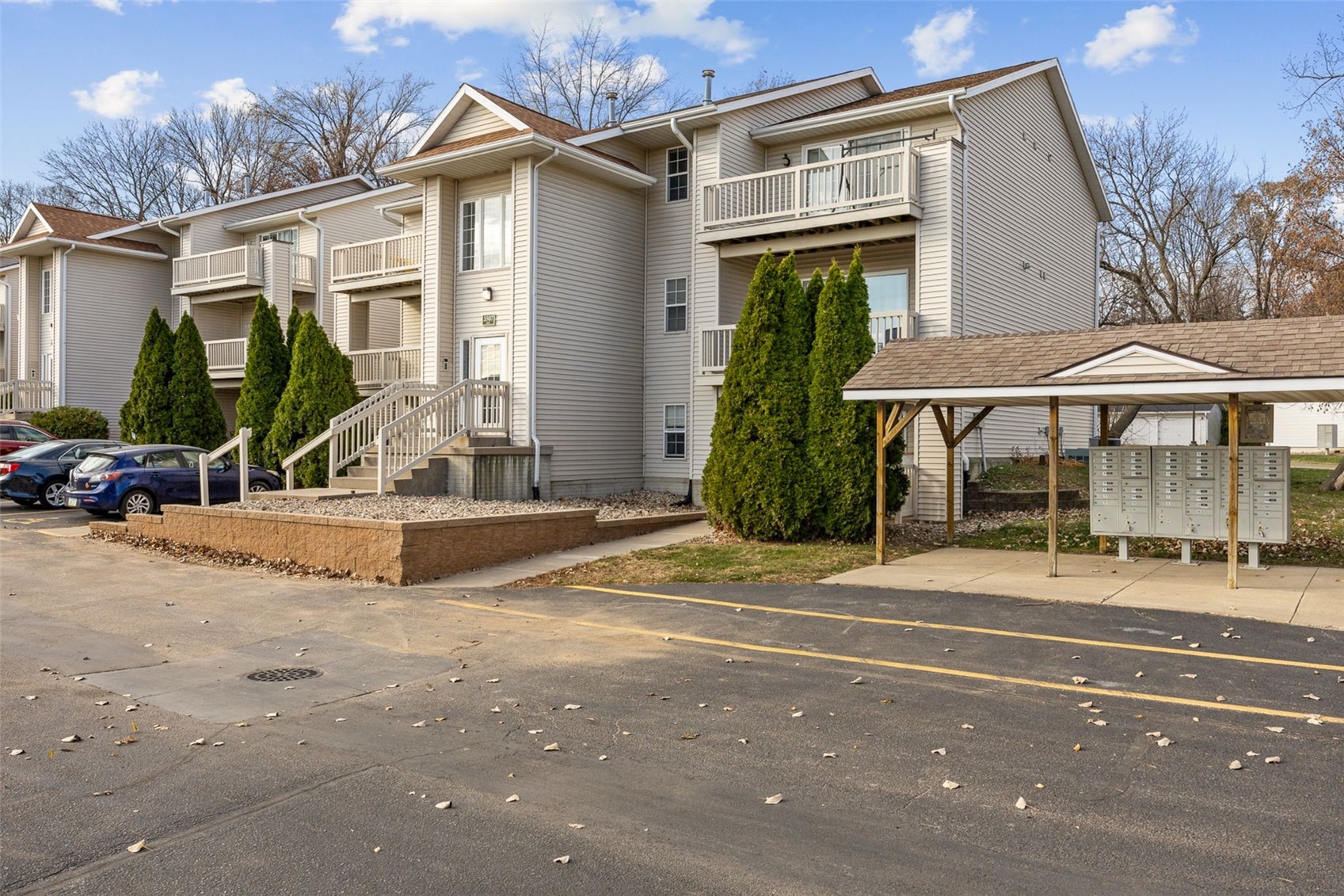 3507 E Avenue NW Cedar Rapids IA 52405