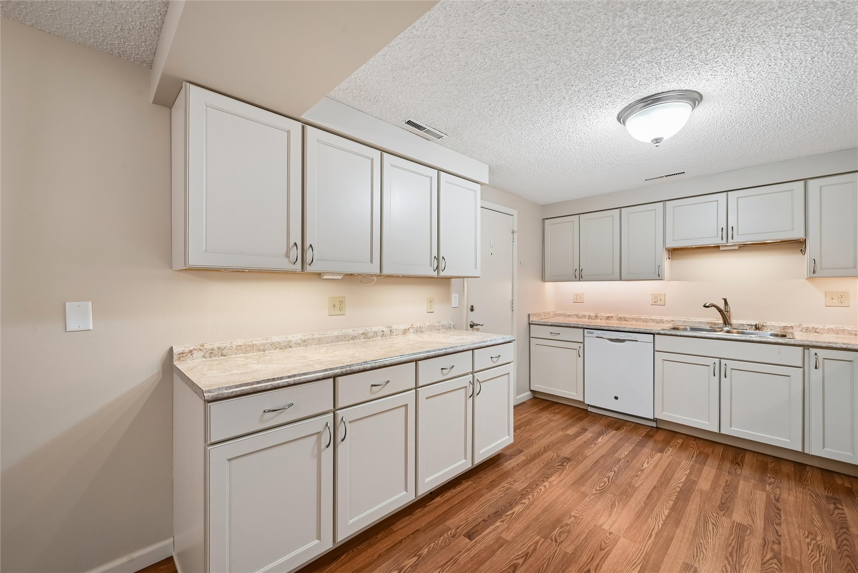 190 Cottage Grove Avenue SE Cedar Rapids IA 52403