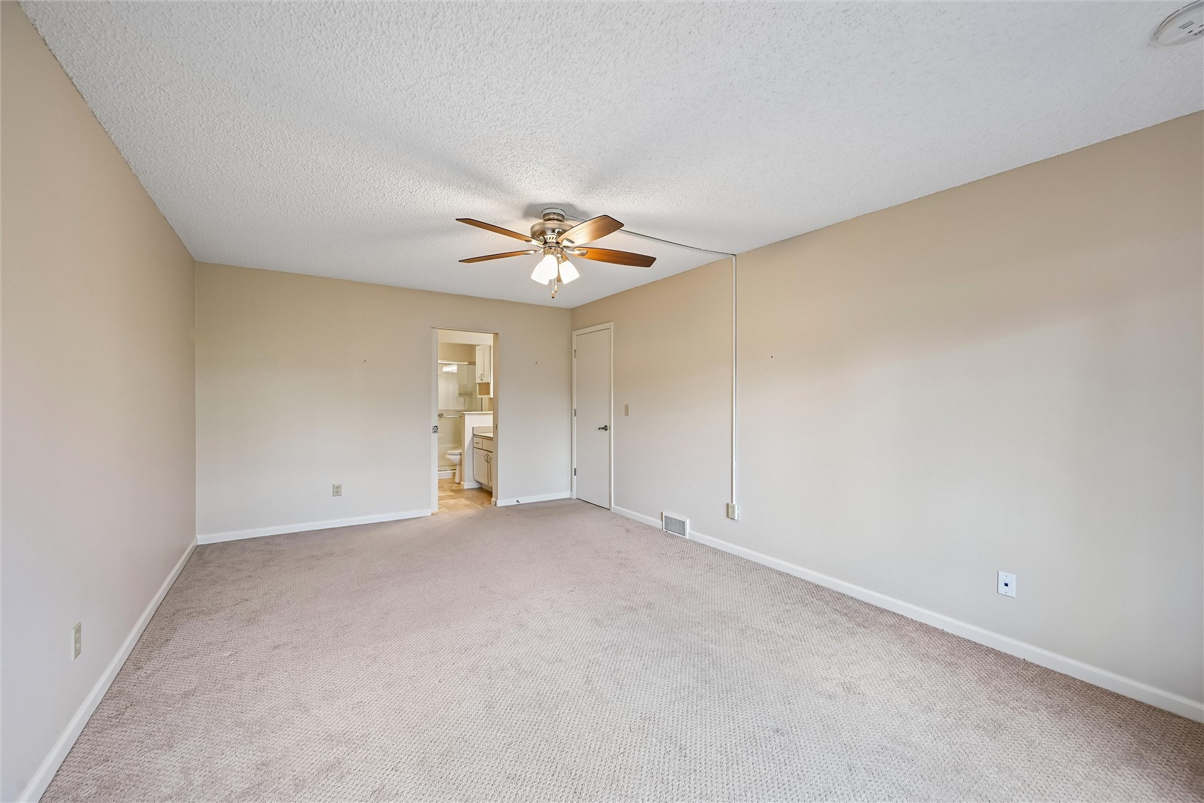 190 Cottage Grove Avenue SE Cedar Rapids IA 52403