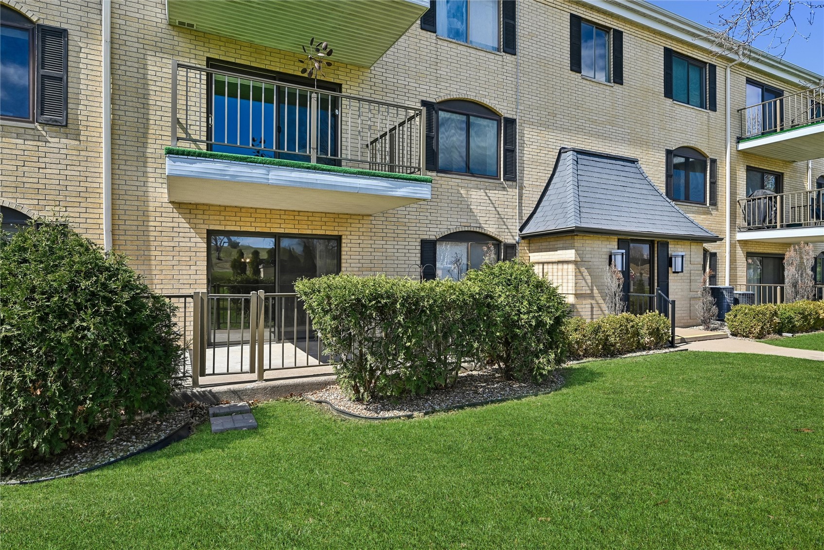 190 Cottage Grove Avenue SE Cedar Rapids IA 52403