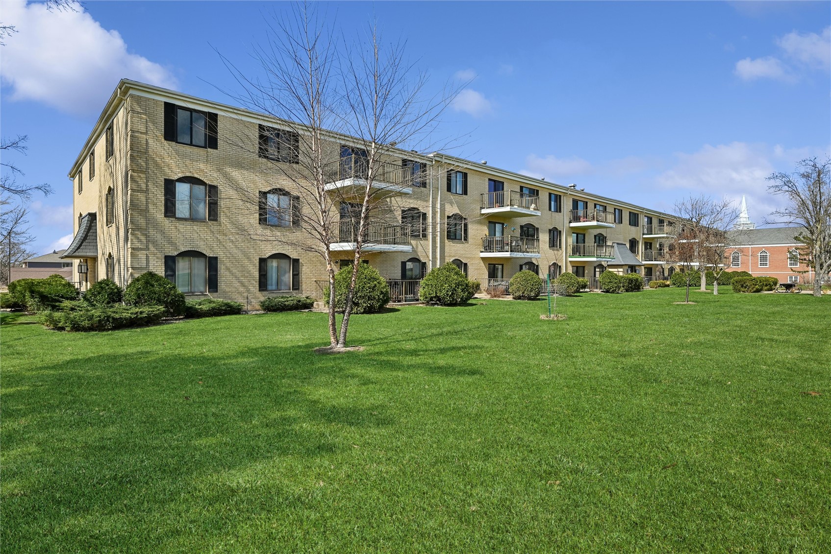 190 Cottage Grove Avenue SE Cedar Rapids IA 52403