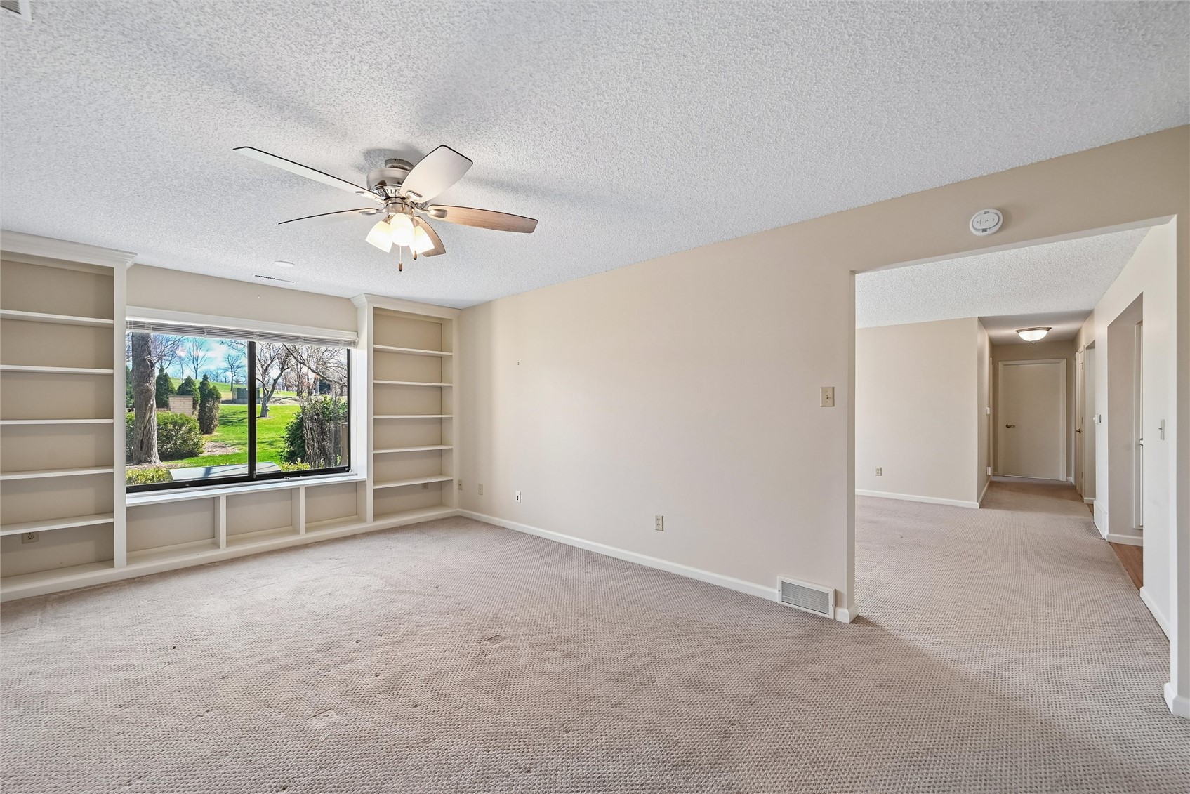 190 Cottage Grove Avenue SE Cedar Rapids IA 52403