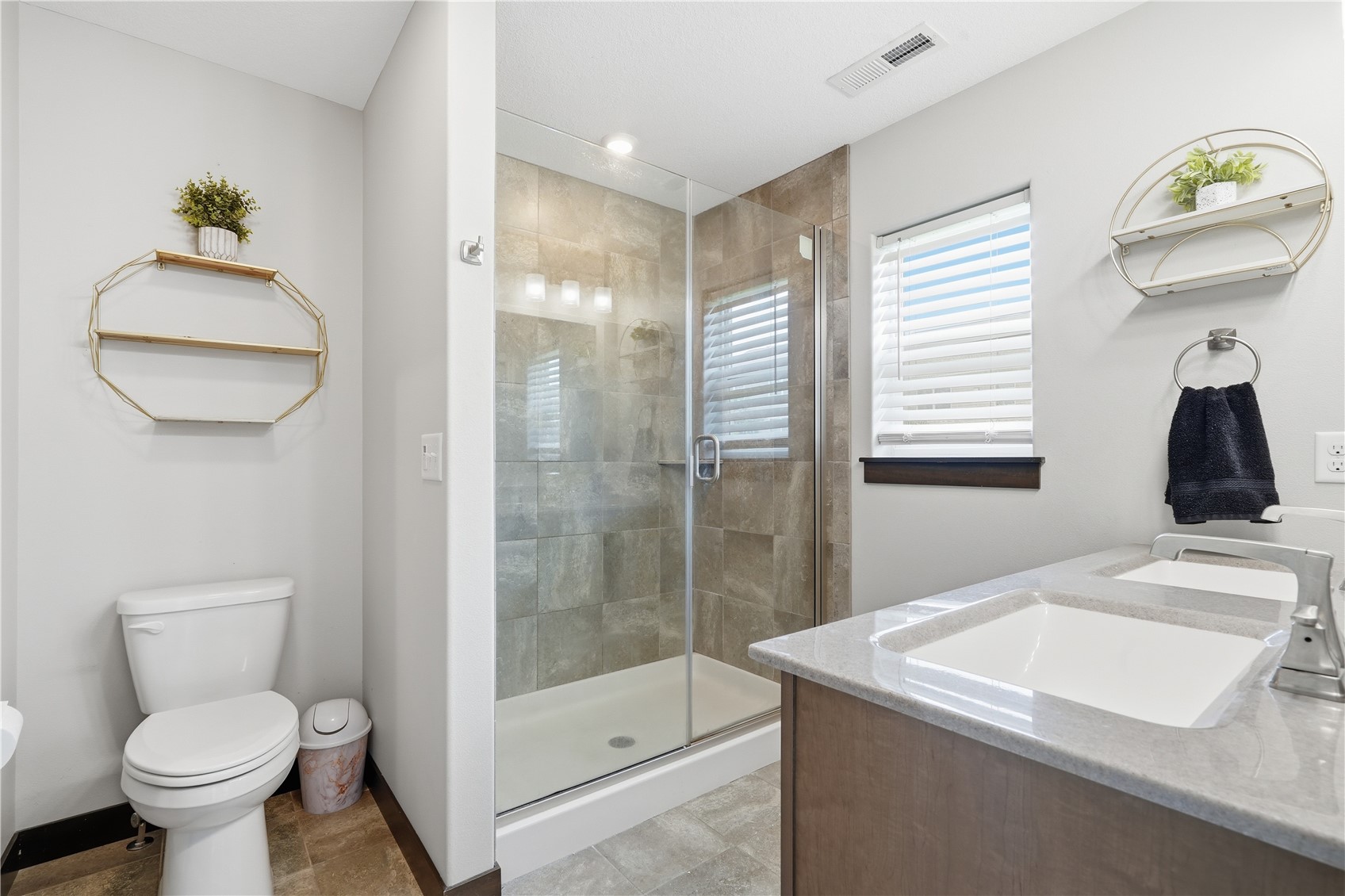 3509 Pioneer Avenue SE Cedar Rapids IA 52403