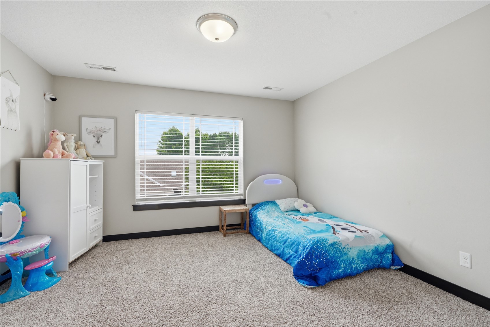 3509 Pioneer Avenue SE Cedar Rapids IA 52403