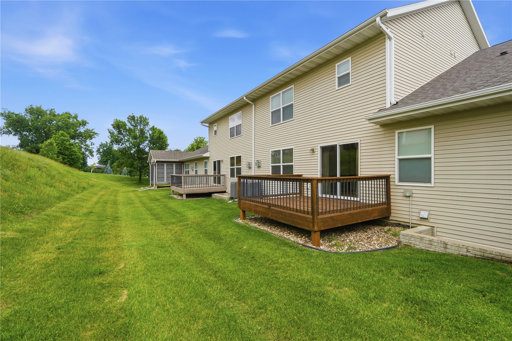 3509 Pioneer Avenue SE Cedar Rapids IA 52403