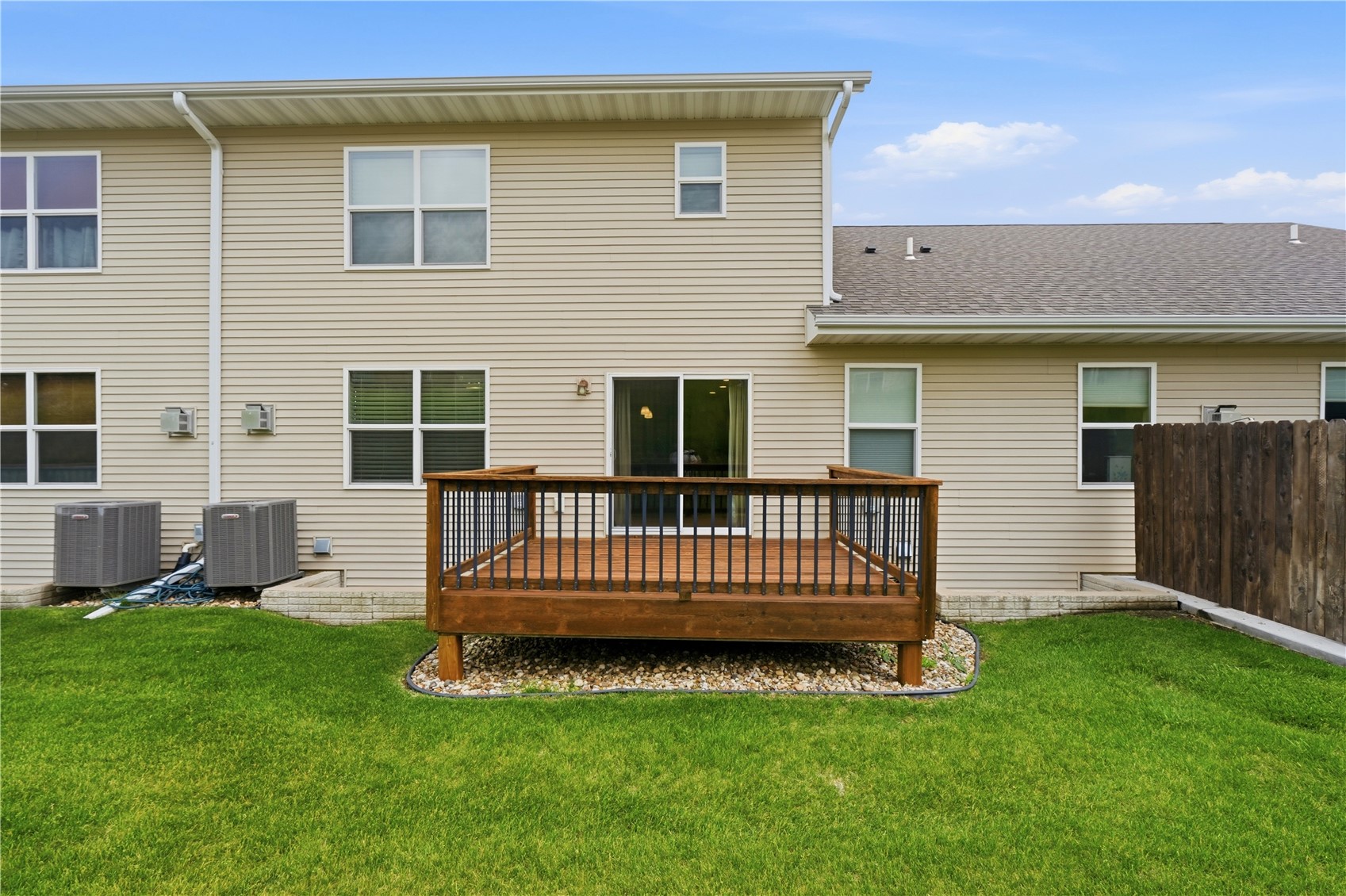 3509 Pioneer Avenue SE Cedar Rapids IA 52403
